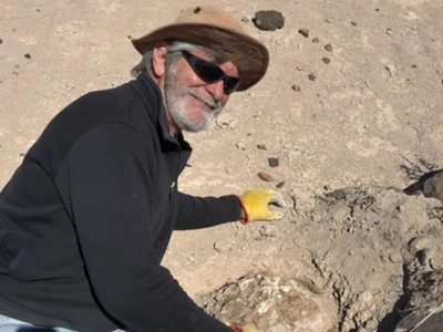 Paleontólogos de Neuquén rescataron restos fósiles en Las Ovejas