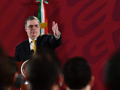 Ebrard descarta conflicto con EU por asilo a Evo; hay relación de respeto no de sumisión