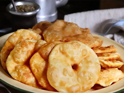 Tortas fritas alemanas: una receta souflé, crocante por fuera y tierna por dentro