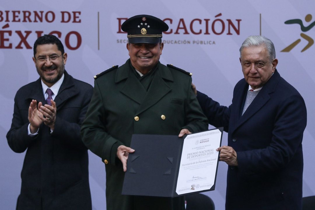 La Sedena recibe el premio Nacional de Deportes 2023 por Fomento