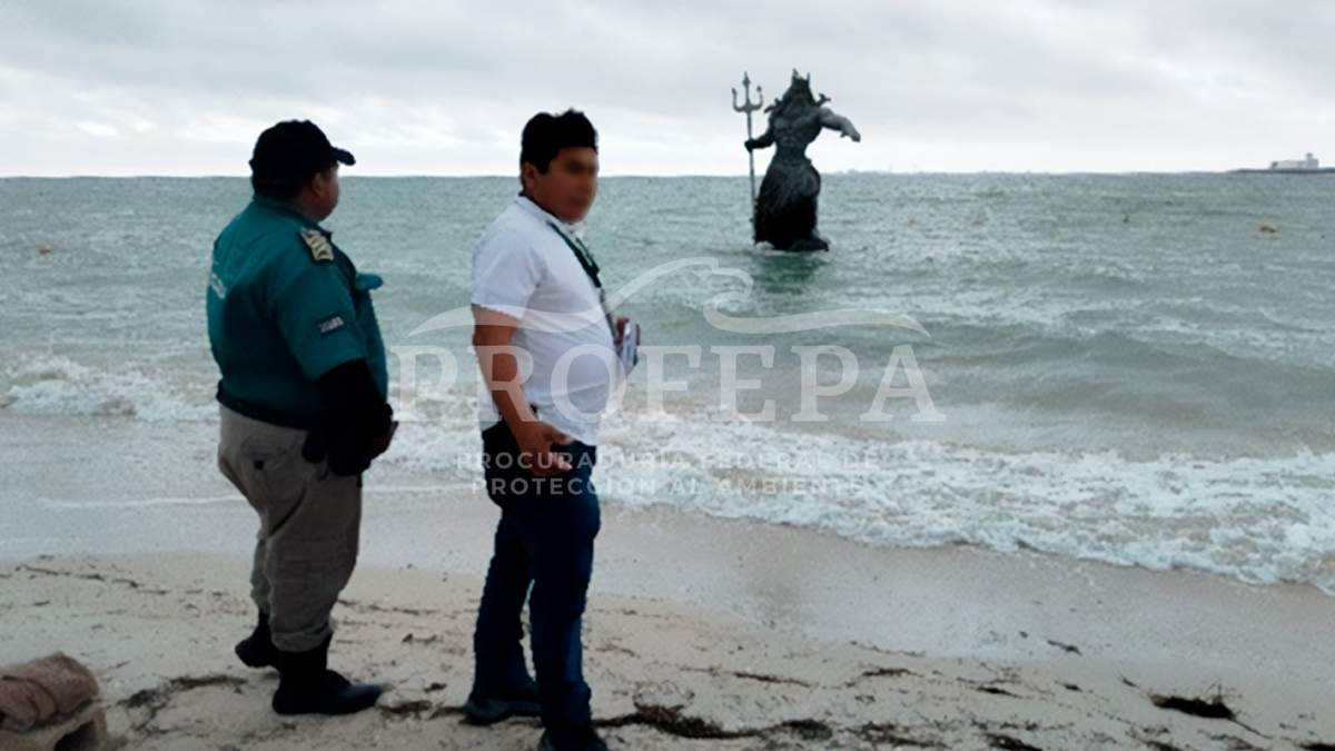 Profepa clausura estatua de Poseidón