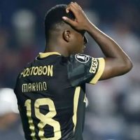 Siguen los problemas: las diferencias que demoran la llegada de Marino Hinestroza a Boca