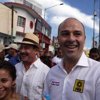 'Hijastro incómodo” de Graco renuncia a directiva del PRD; va por gubernatura en Morelos