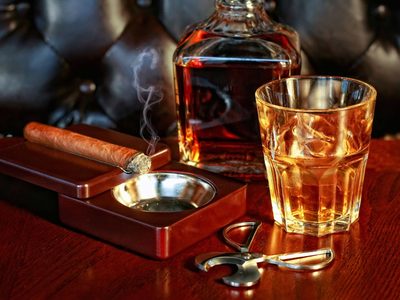 Buscan la forma de seguir comercializando los habanos cubanos