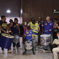 Barristas firman pacto de paz en la Cámara de Diputados y en el Congreso de la CDMX