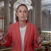 Sheinbaum recicla videocolumna para meterse a la polémica sobre la deuda pública