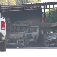Queman combis de la ruta Chilpancingo-Amojileca en Guerrero; un chofer resulta herido (Video)
