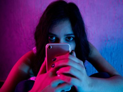 Instagram es tóxico para muchas adolescentes y sus dueños lo saben: informes reveladores
