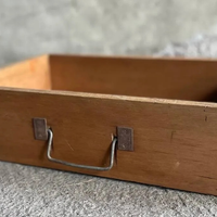 No tires la cajonera vieja o rota que tenés en casa: mirá cómo transformarla en la zapatera más original