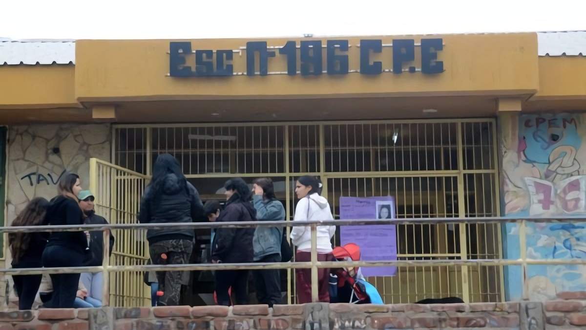Escuela Nº 196 en Melipal, Neuquén Capital. Fuente: (Twitter)