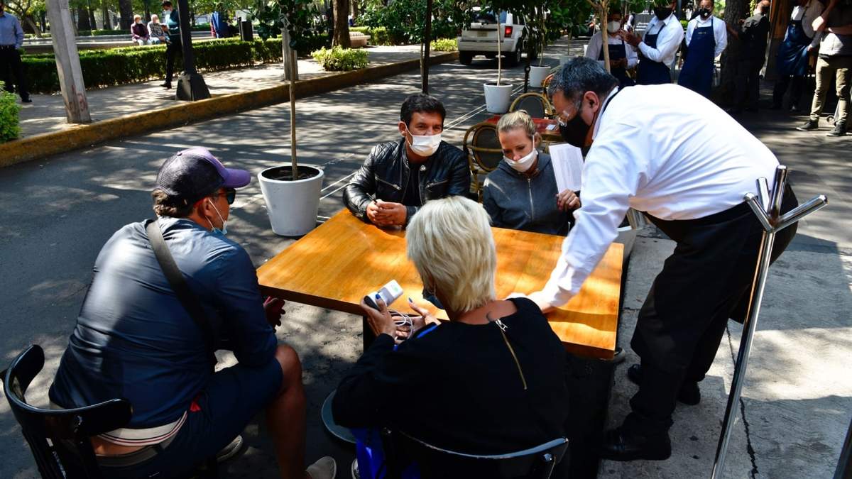 Reapertura de restaurantes en espacios abiertos de la CDMX