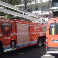 Se incendió un edificio en pleno centro de Palermo y tuvieron que movilizarse ocho ambulancias