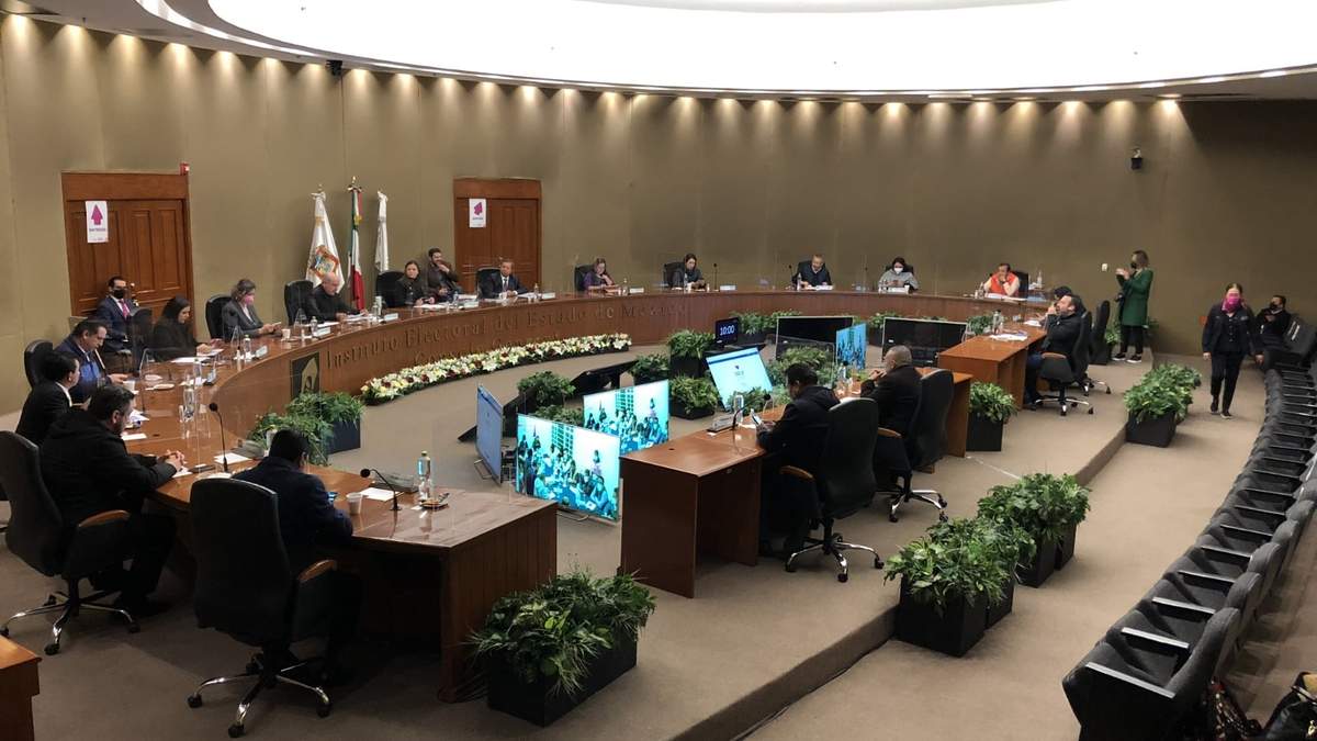 La sesión permanente de seguimiento a la jornada electoral