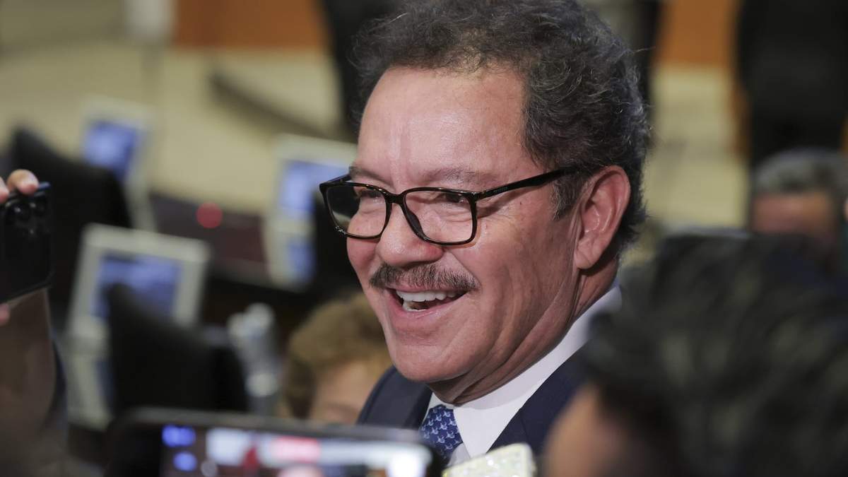 El senador Ignacio Mier