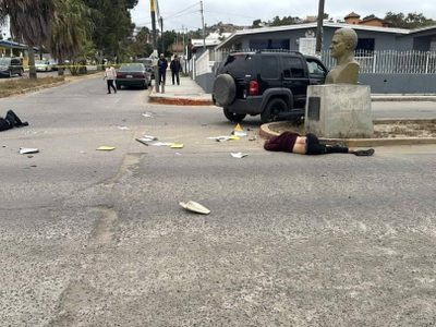 A mano armada, roban material electoral en Ensenada; uno de los ladrones fallece tras accidente