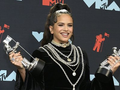 ¡Extra grande! Rosalía impactó con un video en TikTok y… ¡No podrás dejar de mirar!