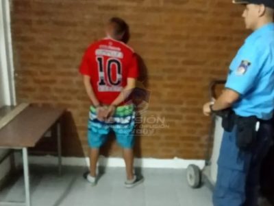 Un demorado por alcoholemia positiva y otro por violación de domicilio