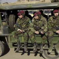 Bachelet critica proyecto de ley que limita persecución de crímenes de guerra del Ejército británico