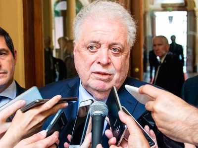 El Ministerio de Salud retiró vacunas que estaban retenidas en la Aduana