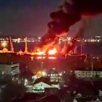 Ataque ucraniano daña un buque de guerra ruso en Crimea, tras reveses en campo de batalla