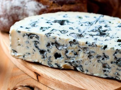 Quesos azules: delicias lácteas con estilos propios