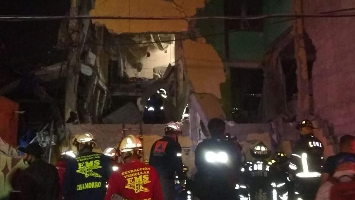 La vecindad dañada por una explosión en la colonia Morelos