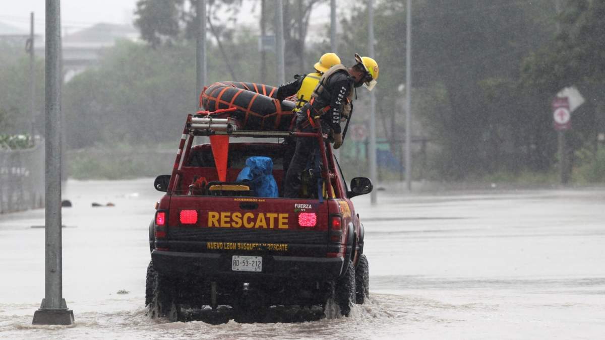 En su paso por México, se transformó en tormenta y depresión tropical. Fuente: (Twitter)