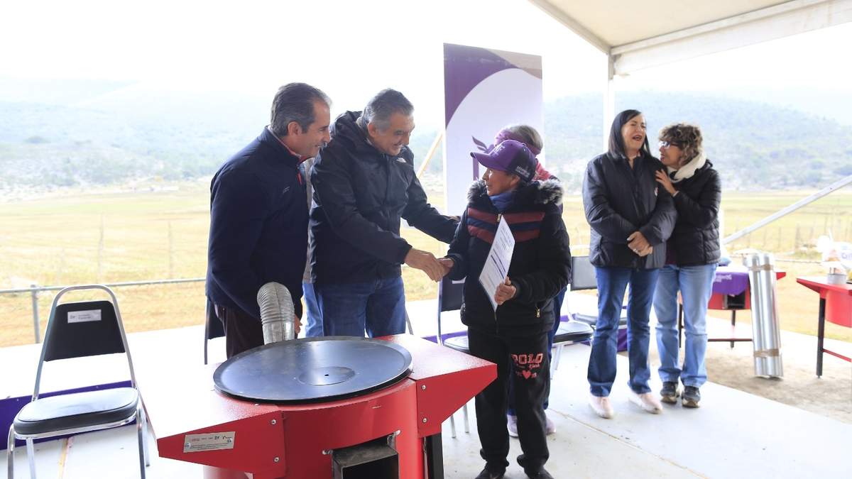 Todas las familias tamaulipecas tendrán energía eléctrica: Américo