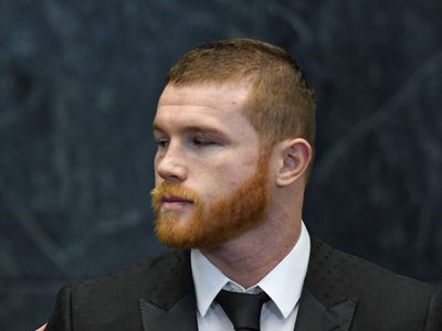 Hija del "Canelo" Álvarez acusa racismo en torneo de EU y el boxeador estalla en redes