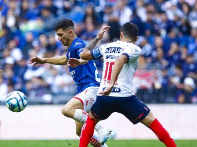 Monterrey vence 2-1 al Necaxa y seguirá liderando en México