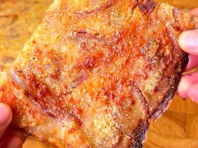 Con solo 2 ingredientes, podés hacer este snack de cebolla ideal para la picada con amigos