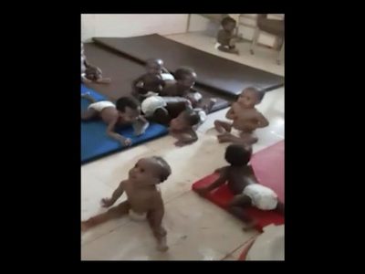 Docenas de niños murieron en un orfanato de Jartum, atrapados por los combates en Sudán