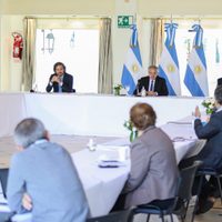 Alberto Fernández se reunió con el comité de expertos: “No hablemos más de cuarentena”