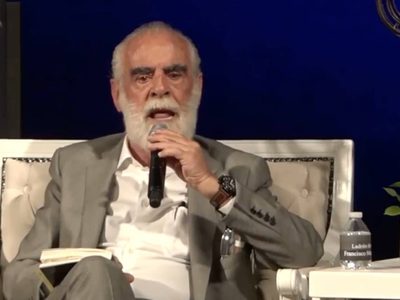 Diego Fernández llama "cínico e hipócrita" a AMLO por decir que "sufre" por los muertos del covid-19
