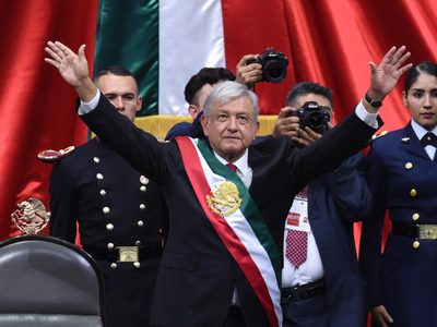 AMLO ofrece gobernar sin venganzas, odios o rencores… pero acabará con la corrupción