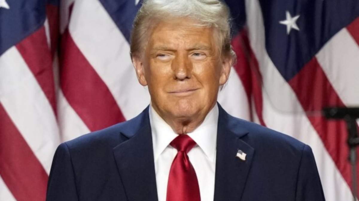 El candidato republicano a la presidencia, el expresidente Donald Trump, durante una fiesta en el día de las elecciones de Estados Unidos, el miércoles 6 de noviembre de 2024, en West Palm Beach, Florida