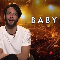 El mexicano Diego Calva protagoniza Babylon: "Brad Pitt me enseñó a seguir mi intuición cuando actúo