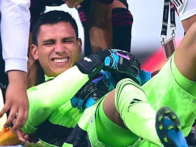 Luis Ángel Malagón se queda fuera del Mundial y Memo Ochoa revive posibilidades de su sexta copa