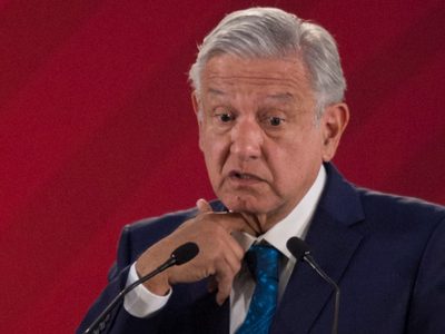 Colombia acusó a López Obrador de “injerencia” por su gesto de solidaridad con Gustavo Petro