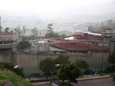 Reos inician huelga de hambre en penales del Edomex para exigir mejores condiciones