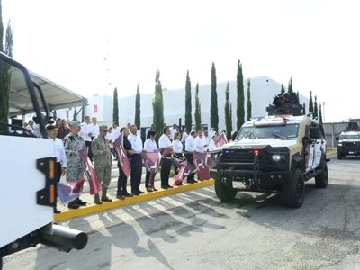 Con helicóptero y víveres Tamaulipas apoya a Veracruz; gobernador llama a la población a solidarizar