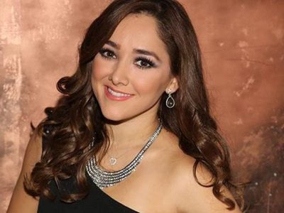 Sherlyn anunció que su parto podría adelantarse