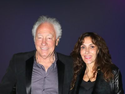 20 años de diferencia y 17 de amor: quién es Corina, la mujer que conquistó a Guillermo Coppola