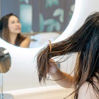 Basta de tratamientos costosos: repará tu cabello dañado usando estas plantas que seguro tenés en casa