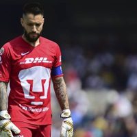 El increíble blooper de Alfredo Saldívar en la derrota de Pumas ante Morelia