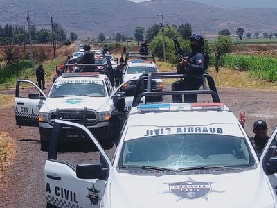 Emboscan a policías de Cotija de la Paz; hay dos muertos y tres heridos