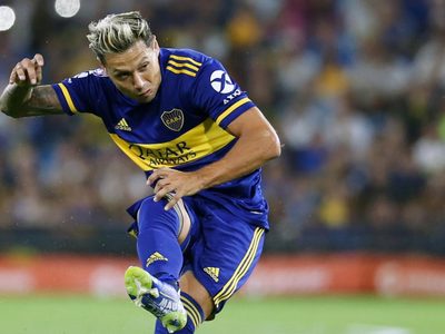 Mauro Zárate dio una respuesta definitiva a la oferta de Boca