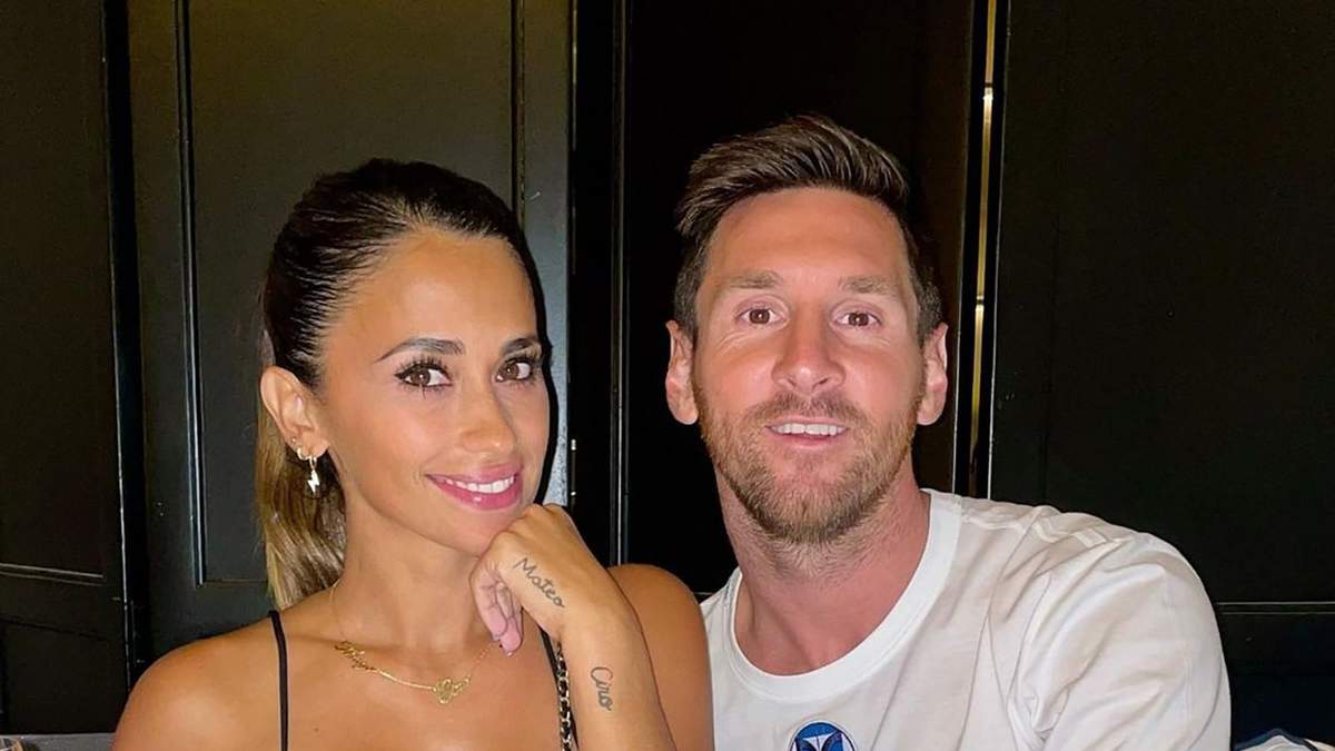 Antonela Roccuzzo y Lionel Messi. Fuente: (Instagram)