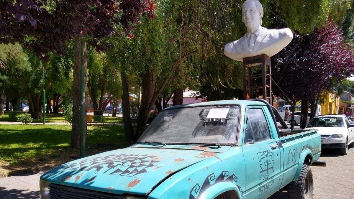 Busto de Néstor Kirchner ambulante. Fuente: (Twitter)