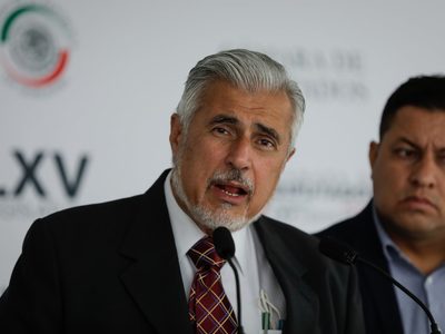 Acusan que Monreal impulsa una "contrapropuesta al presidente" en materia de seguridad